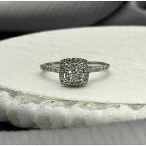 HK 10K White Gold Diamond Engagement Ring SZ 7 / 2.20 G